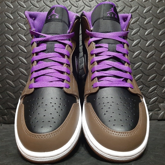 Air Jordan 1 Mid 'Palomino' DQ8426-215 size 10.5 - Picture 5 of 8